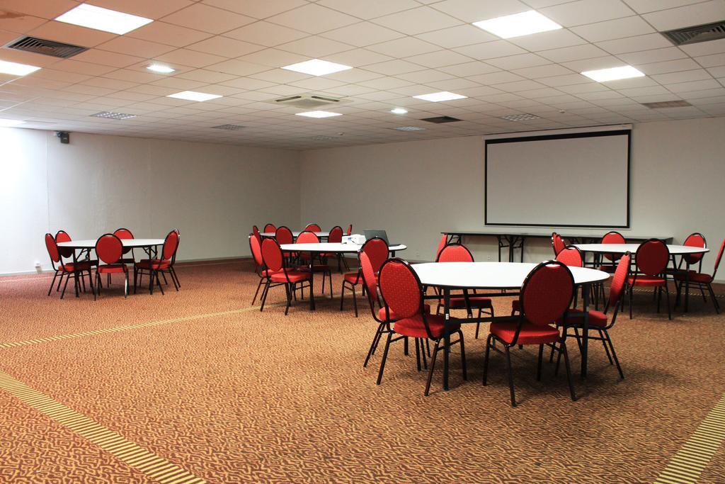Yes Hotel Awinion Zewnętrze zdjęcie