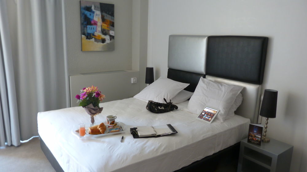 Yes Hotel Awinion Zewnętrze zdjęcie