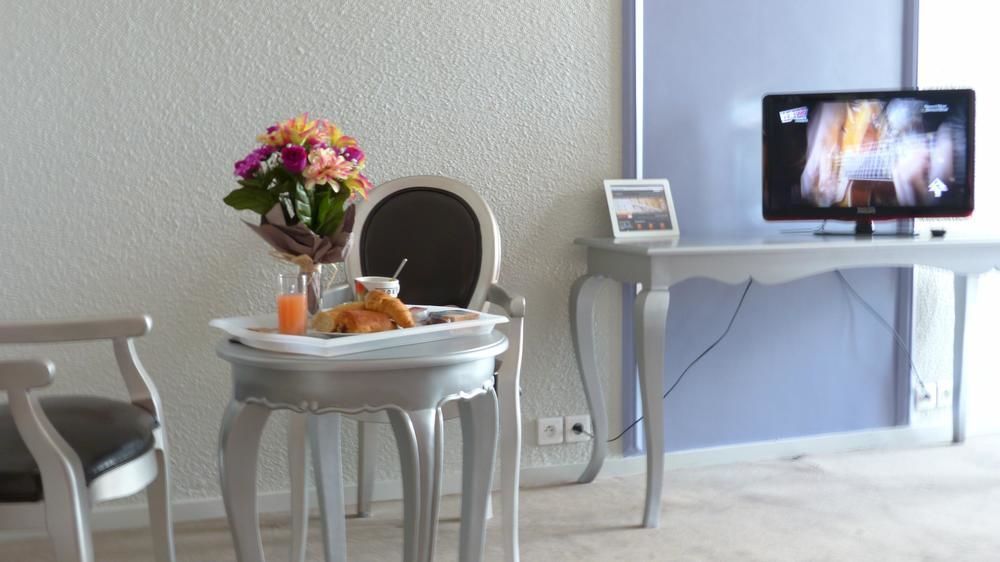 Yes Hotel Awinion Zewnętrze zdjęcie