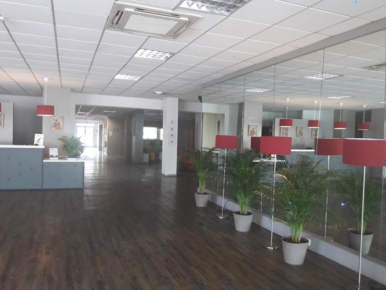 Yes Hotel Awinion Zewnętrze zdjęcie